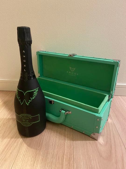 エンジェル シャンパン ヘイロー グリーン 未開封 箱付き ケース