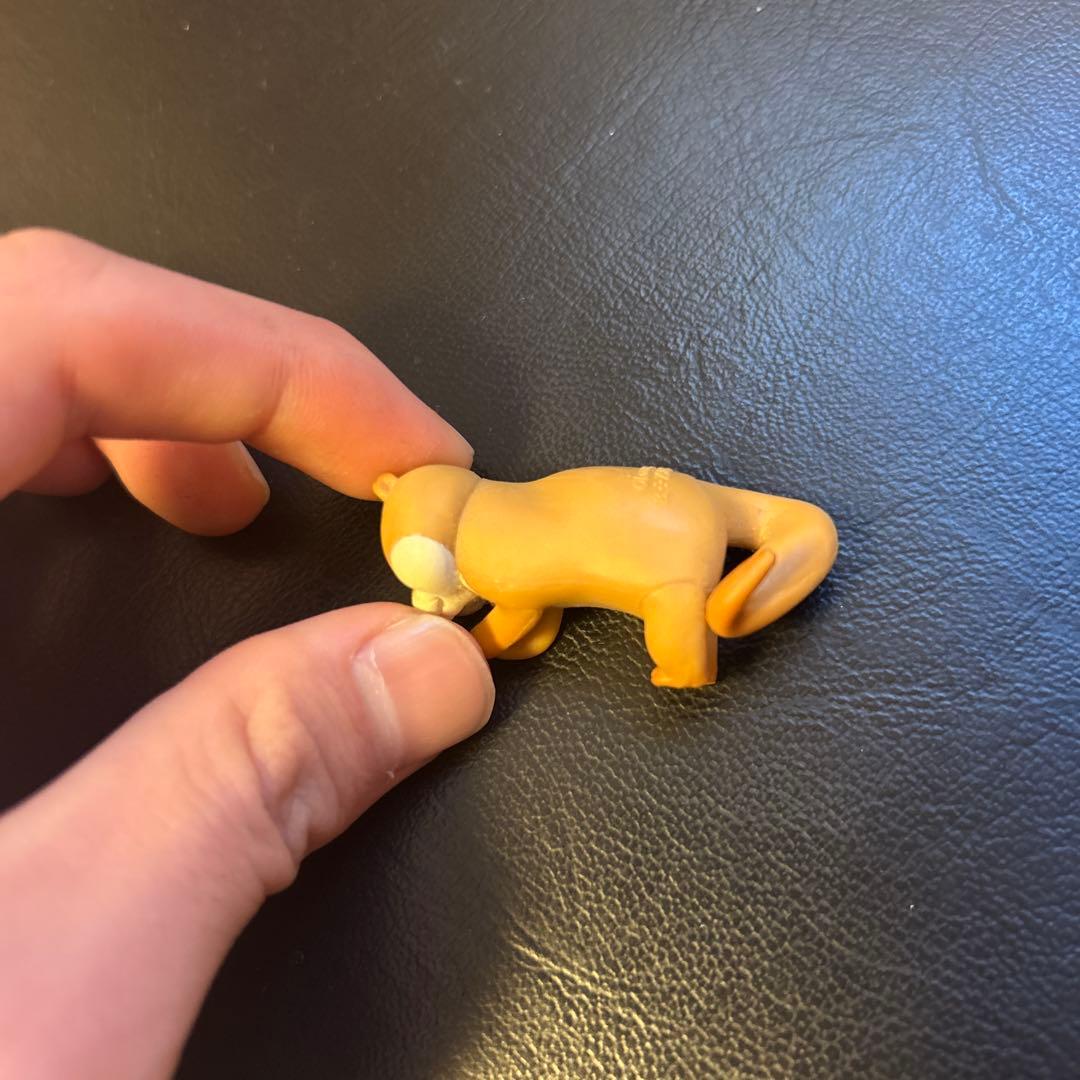 可愛い嘘のカワウソ　ガチャガチャ