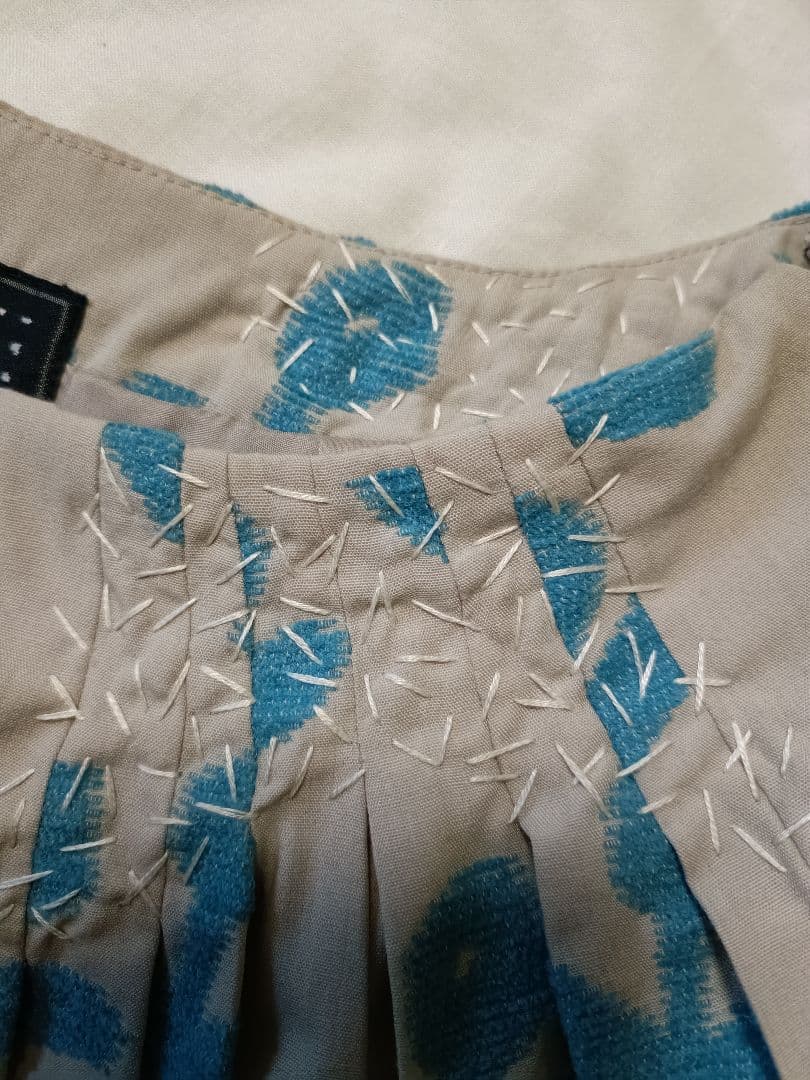 未使用　ミナペルホネン　garden　スカート　素人長期保管品