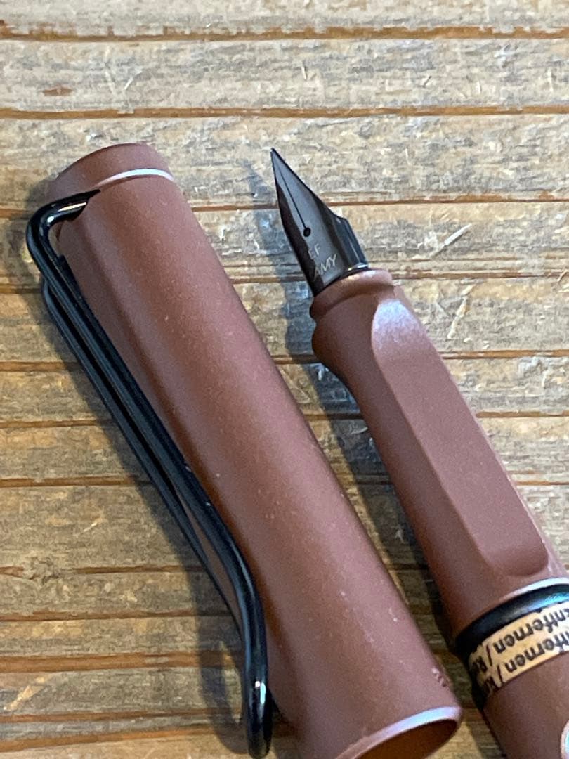 LAMY × LINEFRIENDS ブラウン 万年筆 LAMY×LINE FRIENDS万年筆 (BROWN