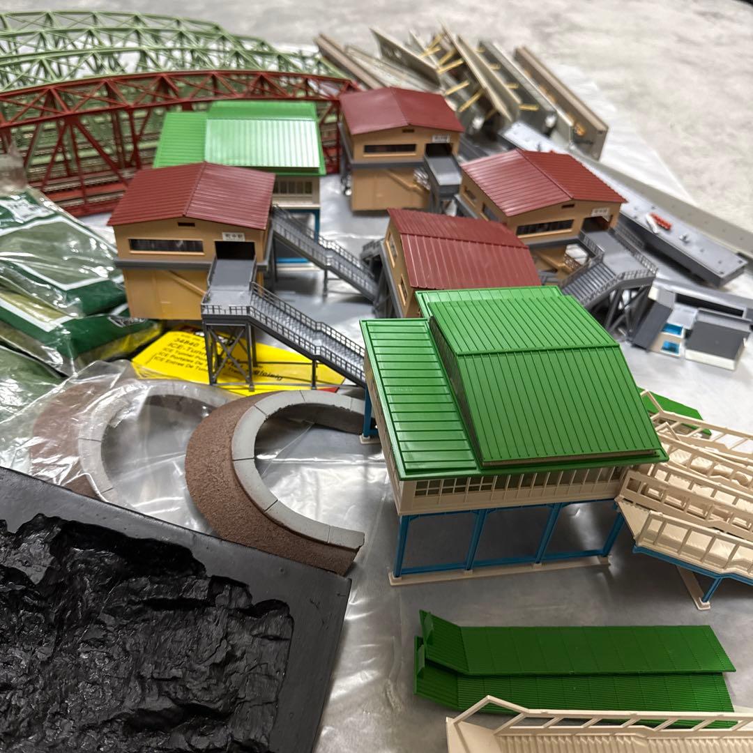 ［ジャンク］鉄道模型　Nゲージ　ストラクチャー　大型トラス橋他　大量　まとめ