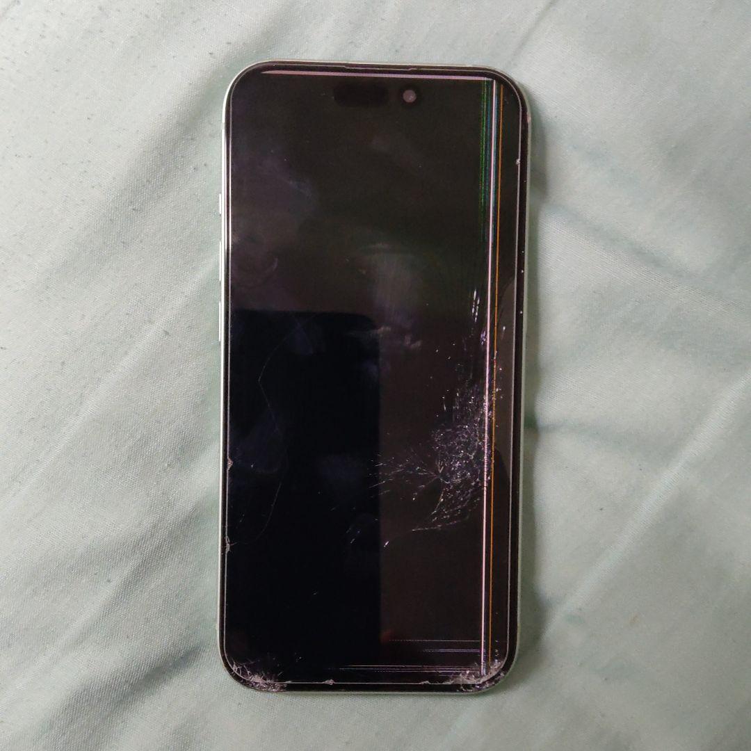 ジャンク】Apple iPhone 15 グリーン 本体【画面破損】