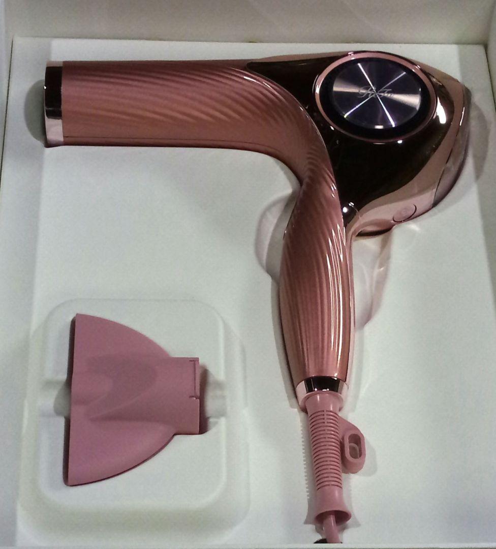 新品】 最新型 新品 リファ ビューテック ドライヤー プロ ピンク RE