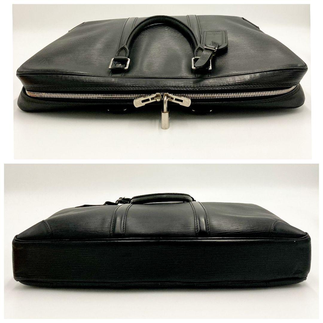 正規品 ルイヴィトン エピ ポルトドキュマン ヴォワヤージュ ビジネスバッグ