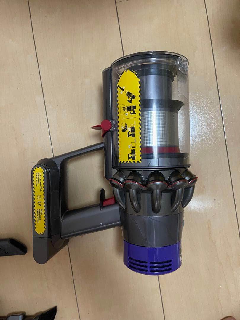 美品】Dyson Cyclone V10 sv12エコーモード61分の通販はau PAY