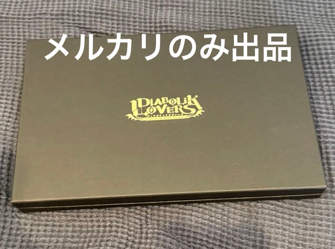 受注生産 DIABOLIK LOVERS オトナの缶バッジ Black ver.