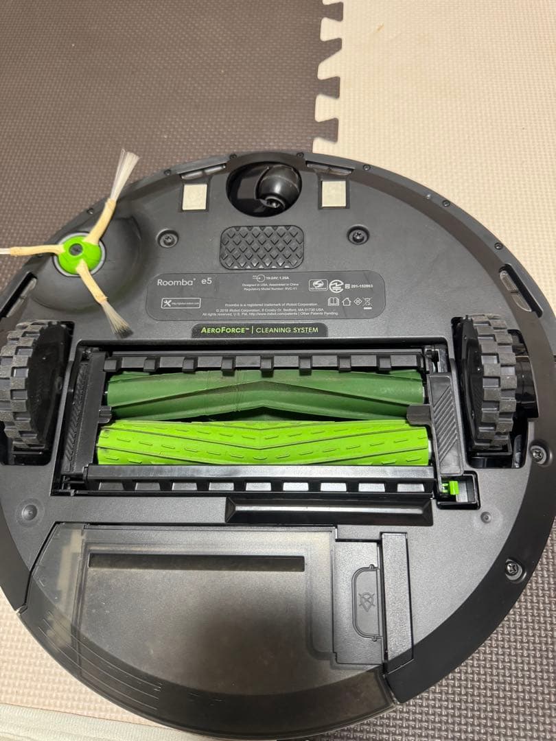 Irobot roomba e5 本体と 充電スタンド付き