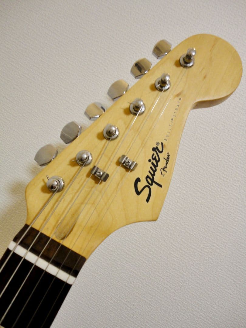 【メンテ済】Squier ストラトキャスター ダコタレッド