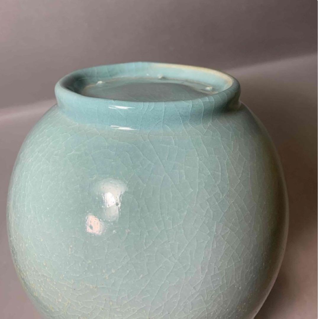 中国 横筋のある瓶　u6230950