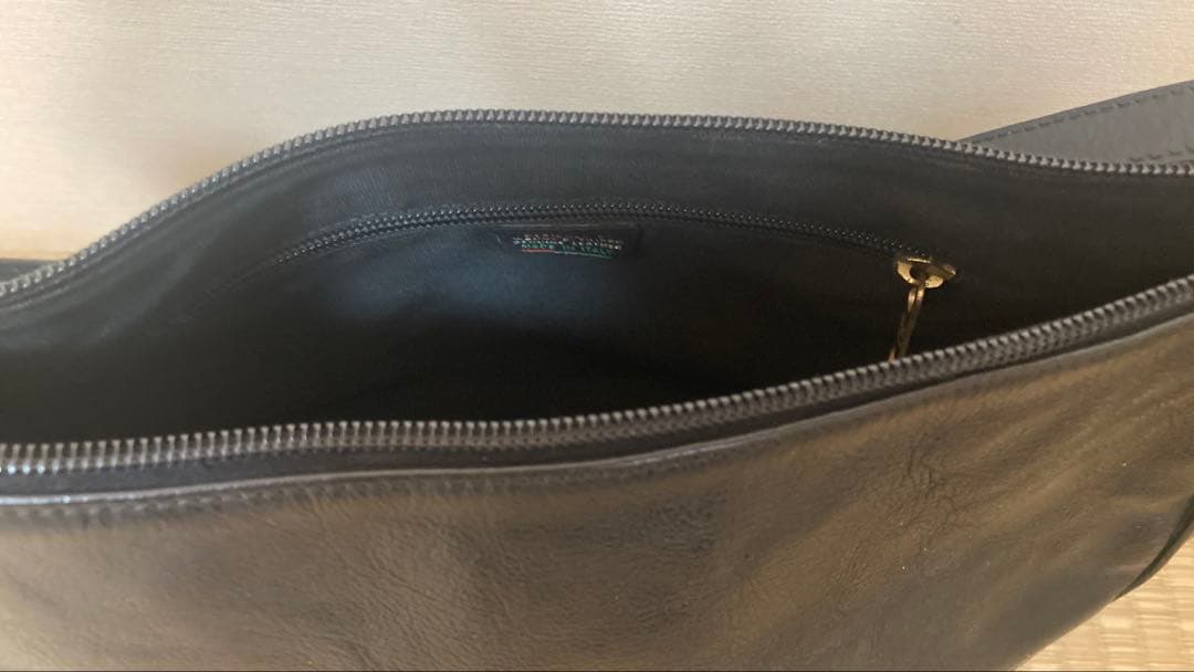 IL BISONTE ショルダーバッグ