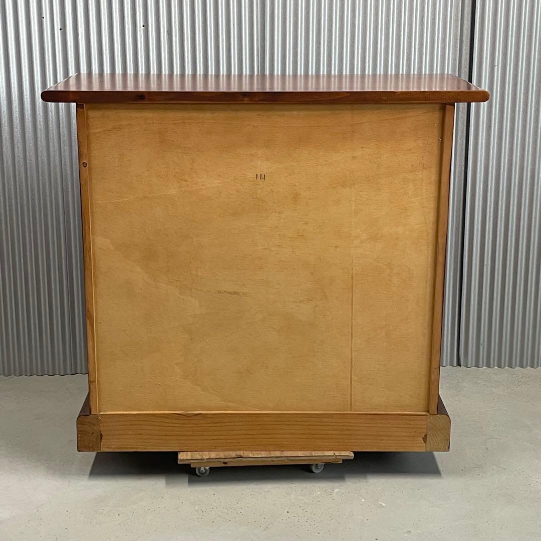 北欧カントリー＊花柄タイル 木製キャビネット バレンシア風