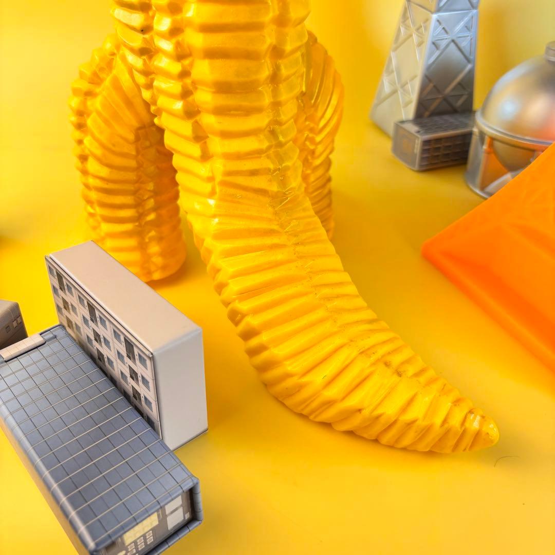 ブルマァク ジャイアント レッドキングマ ルサン 東京タワー付き