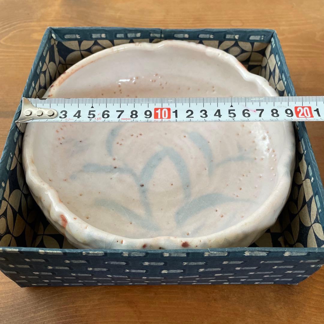 銘あり】作家物？ 陶芸 銘『雪窓枝三河窯』共布付 志野風 鉢