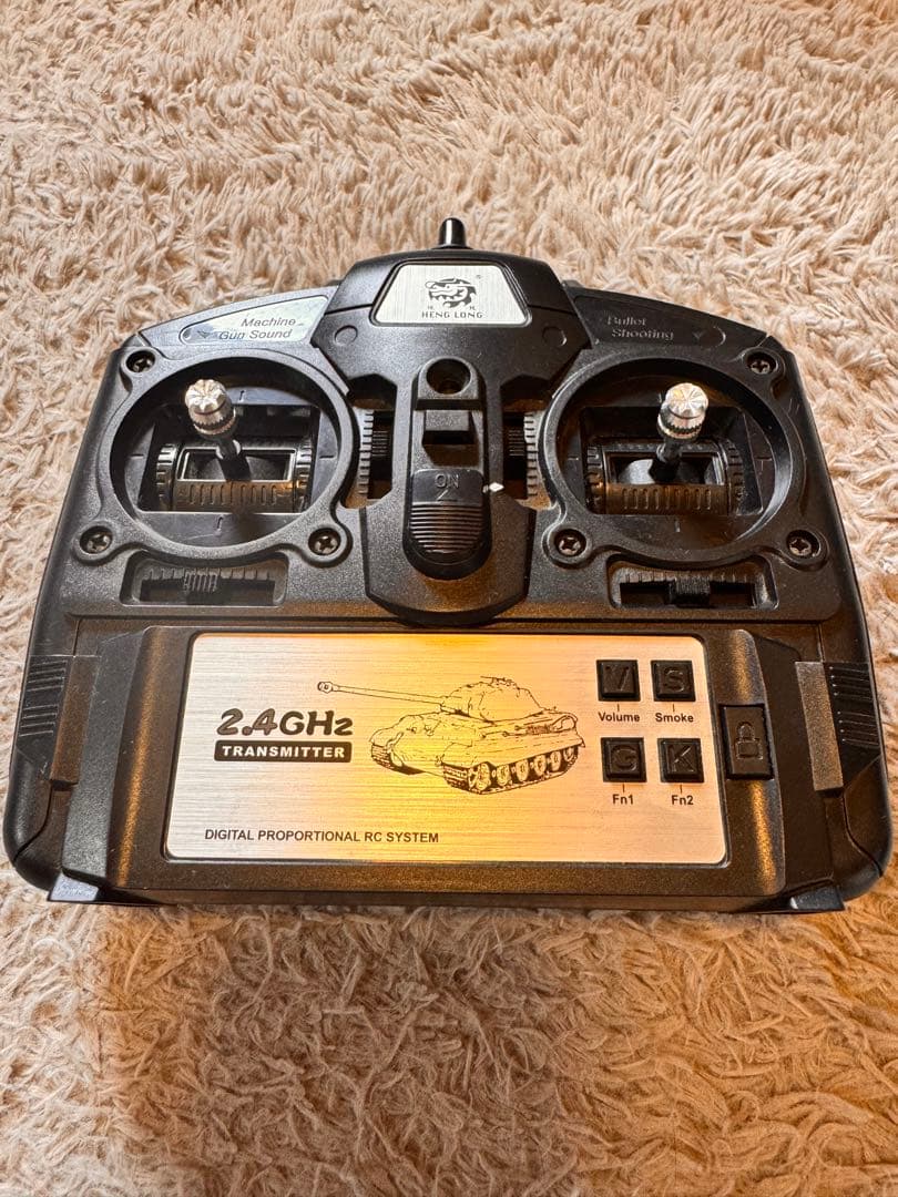 戦車モデル M4A3 SHERMAN 1:16