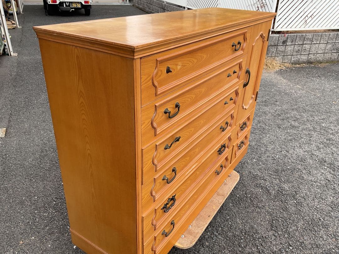 昭和レトロ 宮島型 135幅 洋服箪笥 大型収納 タンス - メルカリ