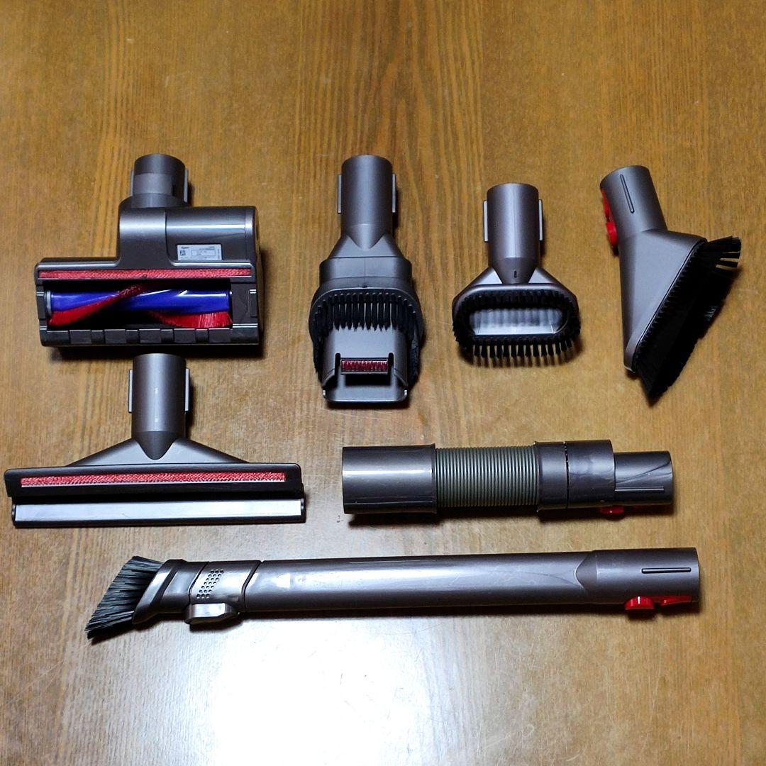 ダイソンV8 SV10K掃除機＋マキタ18vアダプターセット 分解清掃済み動作