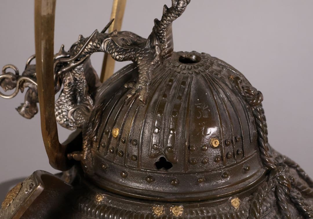 金工 龍光堂造 銅製 兜形 香炉 5374g 香道具 香爐 置物【MA756】