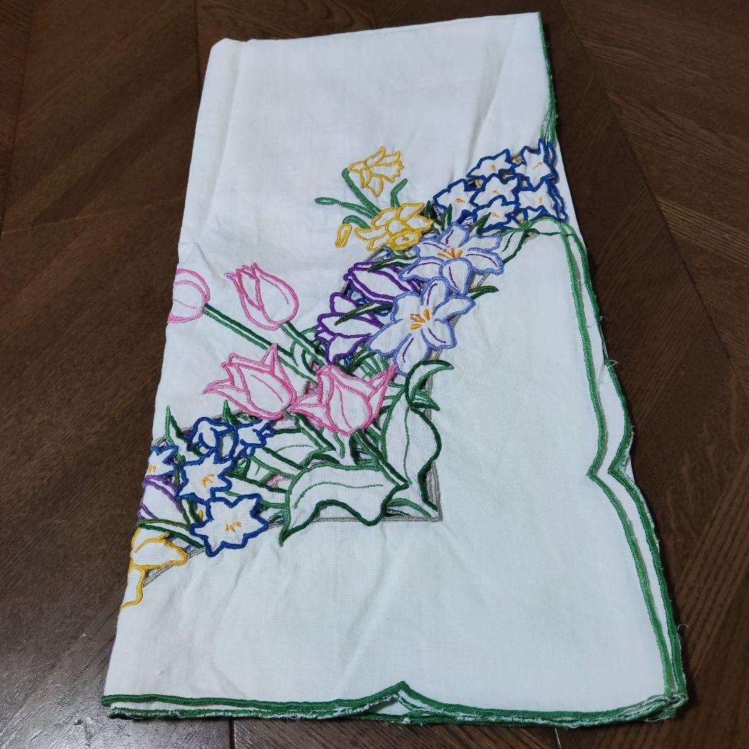 イギリス テーブルクロス クロス 目隠しクロス 刺繍