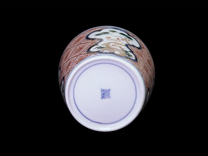 大聖寺伊万里 金襴手松竹梅に菊花四方襷紋の図 大振蕎麦猪口 E604AS