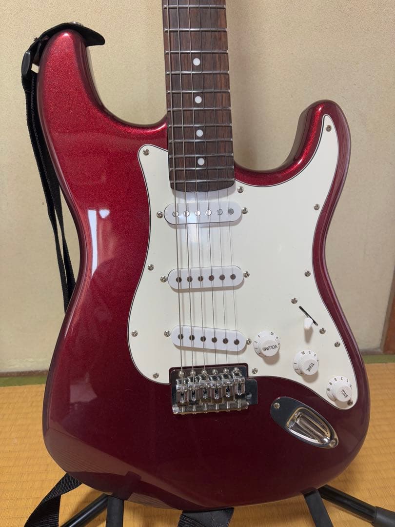 サクラ楽器 Selderストラトキャスタータイプ エレキギター