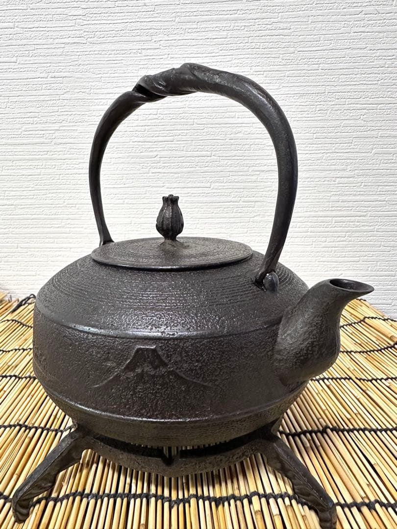 一級合格証貼付 南部渓泉 熊谷専太郎造 15型 南部鉄瓶 南部鉄器