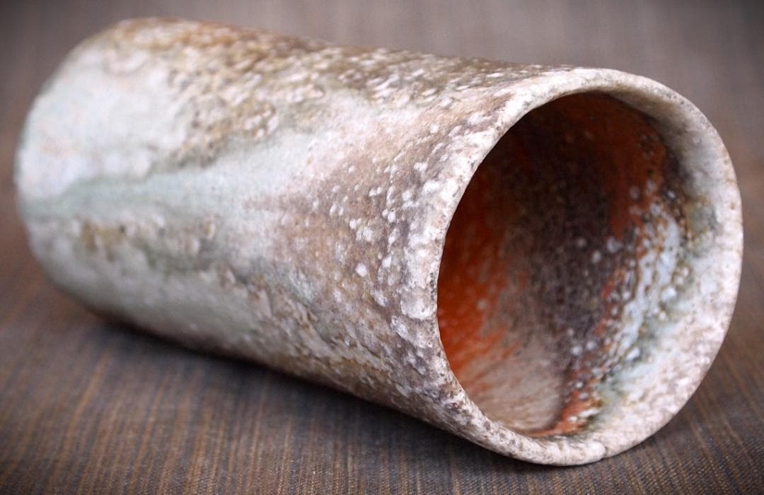 人気作家☆デレックラーセン☆窯変麦酒器☆穴窯 - メルカリ