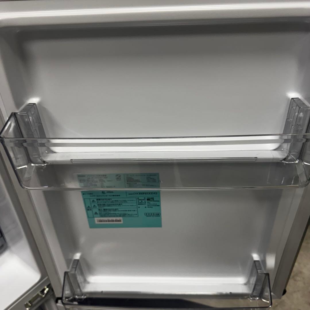 【配送・設置無料‼️】美品‼️ハイアール 冷蔵庫 148L 25年製