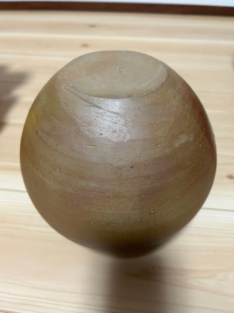 岡山県重要無形文化財【伊勢崎満】造　備前壺　共箱