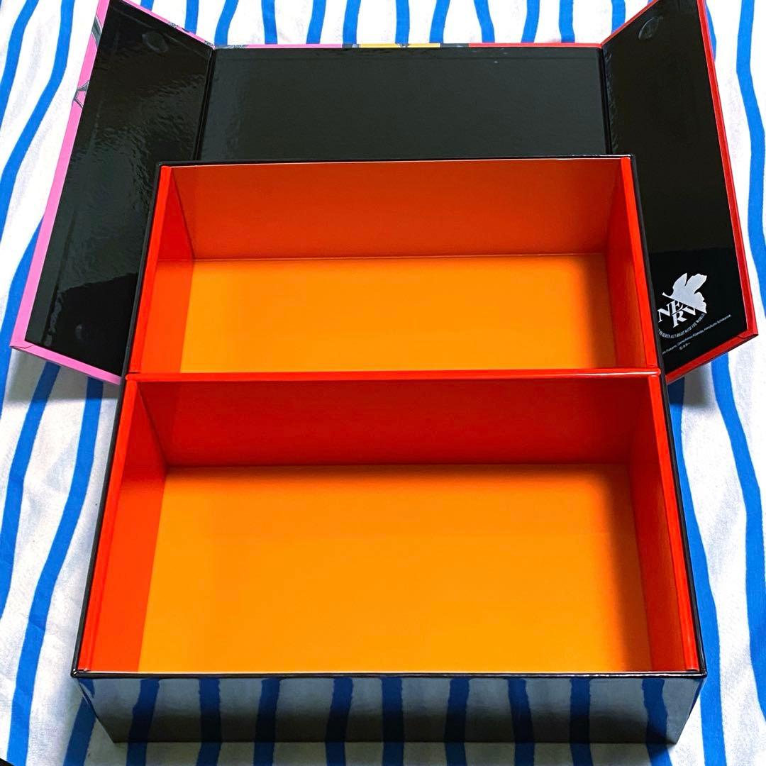 新世紀エヴァンゲリオン『クロニクル 完全受注生産マルチボックス』2