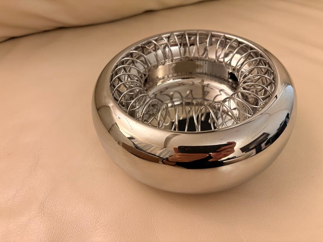 ALEESI SPIRALE アッシュトレイ（直径16cm）【7690/16】