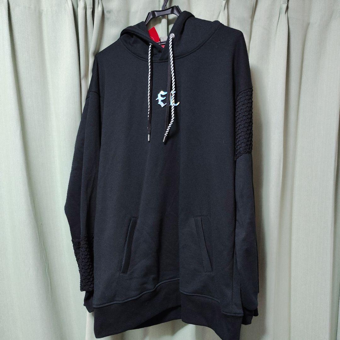 LOVE×Jamieエーエヌケーユニセックスパーカー 大場花菜 瀧脇笙古