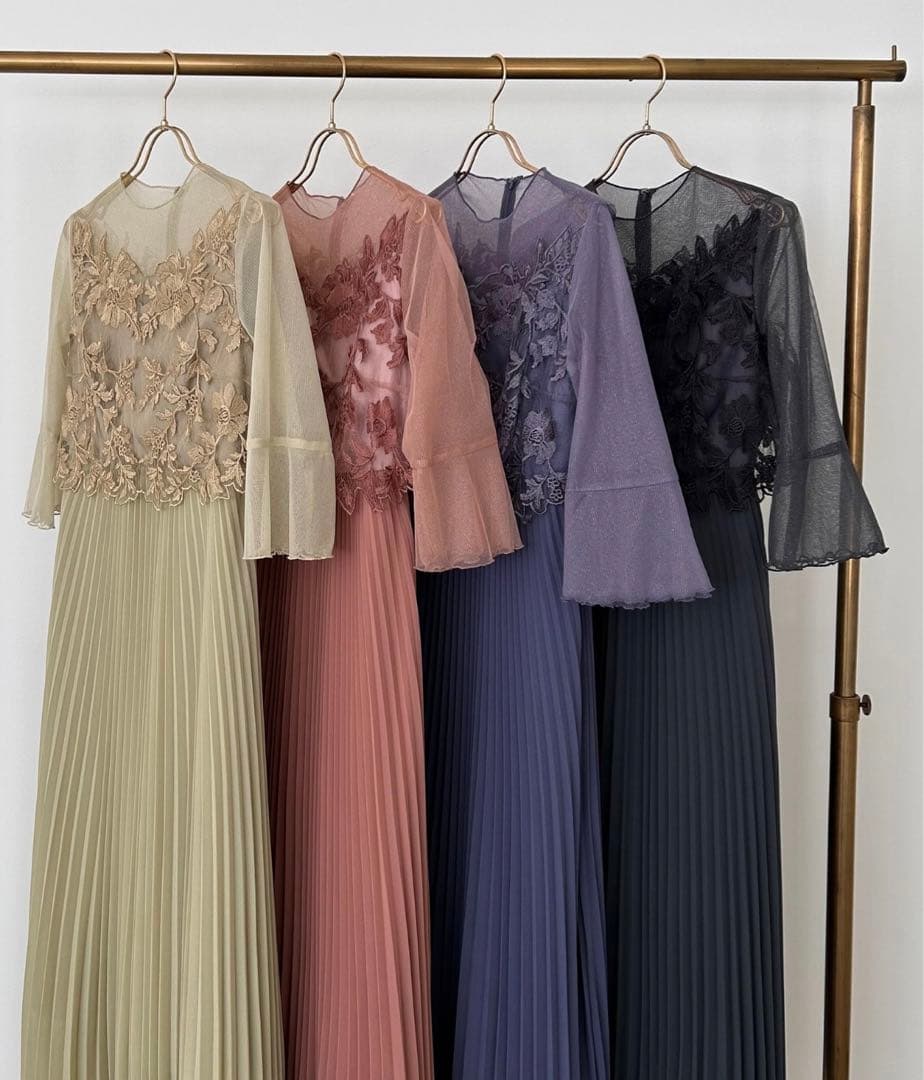 美品DORRY Doll 一回着用即日配送結婚式ドレス Mサイズの通販はau PAY