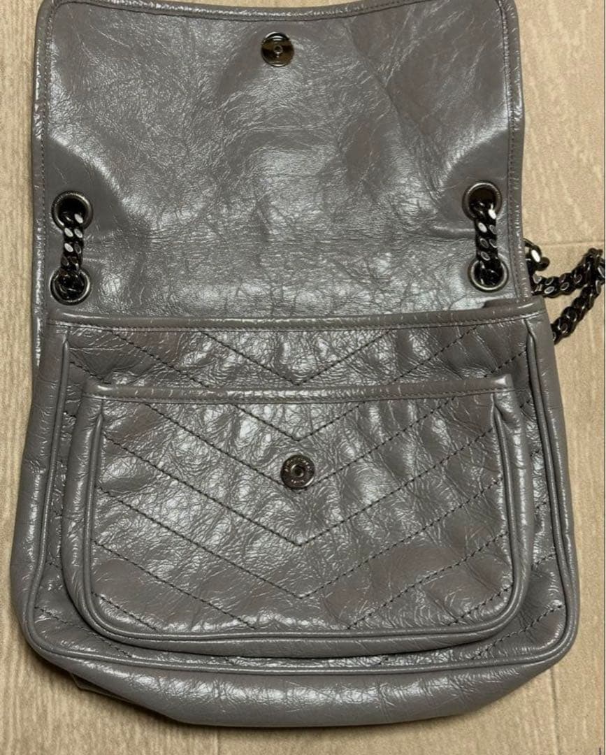 S*h様 サンローランニキ　ミディアム　スライドチェーンバッググレー