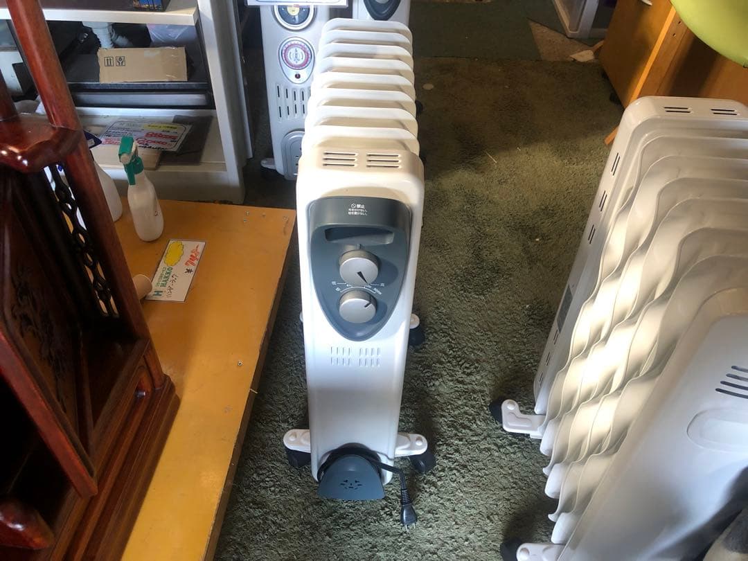 大栄トレーディング スーパーオイルヒーター 8枚 DT-OH1211 - メルカリ