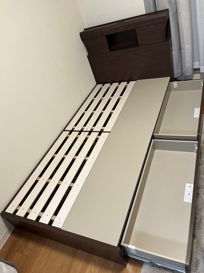 【ニトリ】ダークブラウン シングルベッド 引き出し収納付き