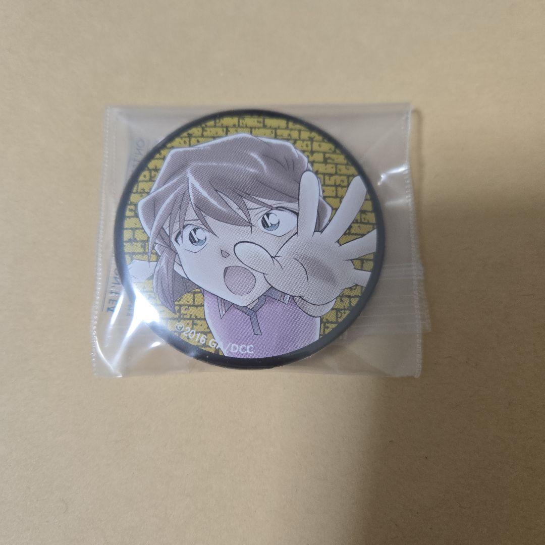 名探偵コナン 灰原 哀 缶バッジ 純黒の悪夢 ラフォーレ - メルカリ