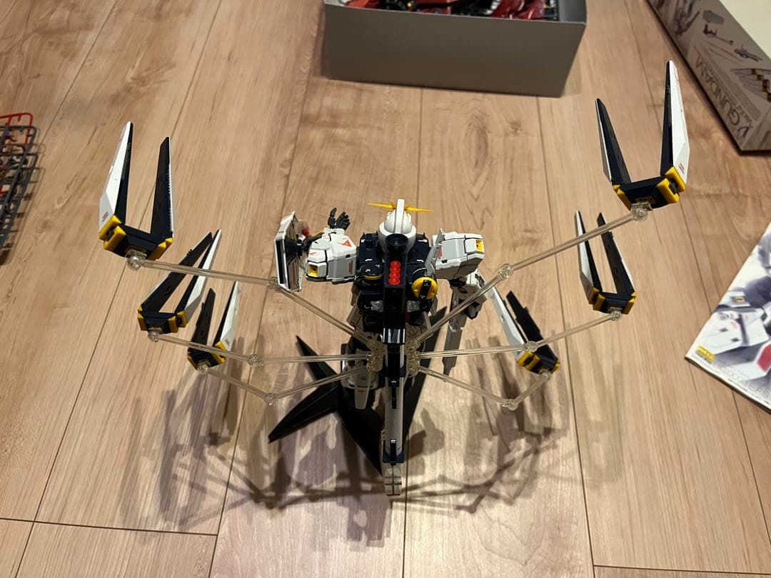 MG 1/100 サザビーとニューガンダムVer.ka 完成品　セット