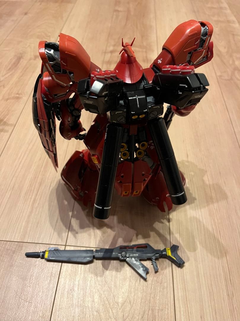 MG 1/100 サザビーとニューガンダムVer.ka 完成品　セット
