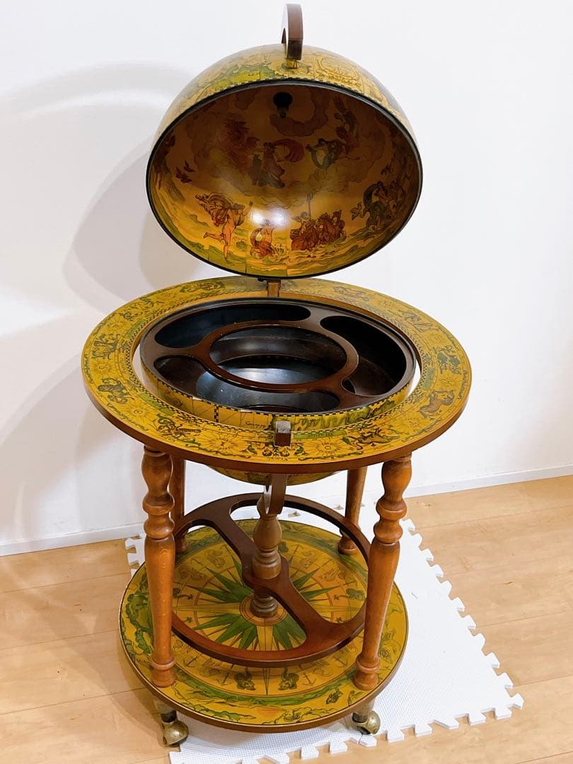 希少品】イタリア製 ワインセラー ワインラック 地球儀 キャスター付