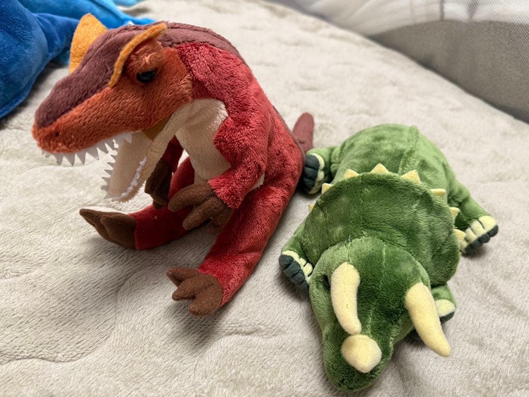 カロラータ 恐竜 ぬいぐるみ まとめ売り