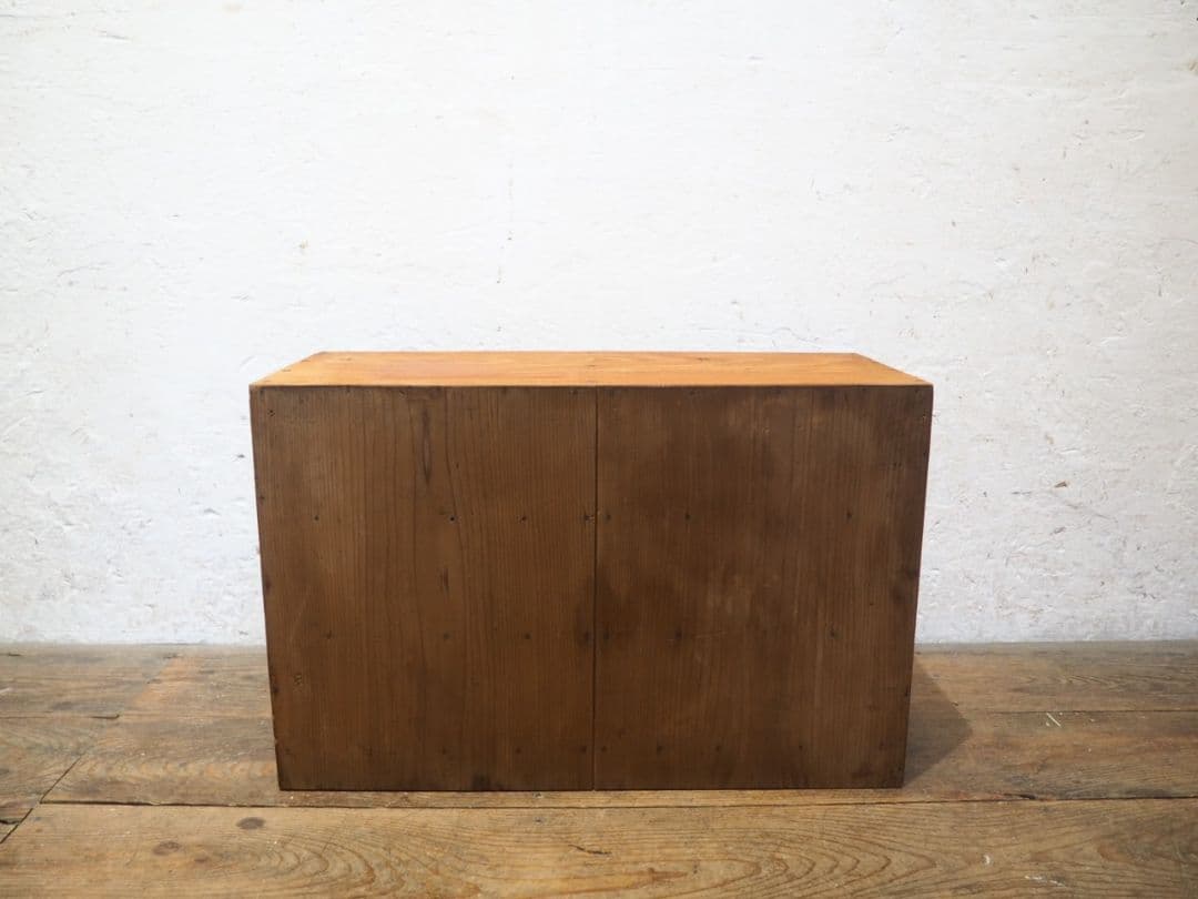 1263 アンティーク 引き出し6杯の収納棚 陳列台 ケース チェスト レトロ