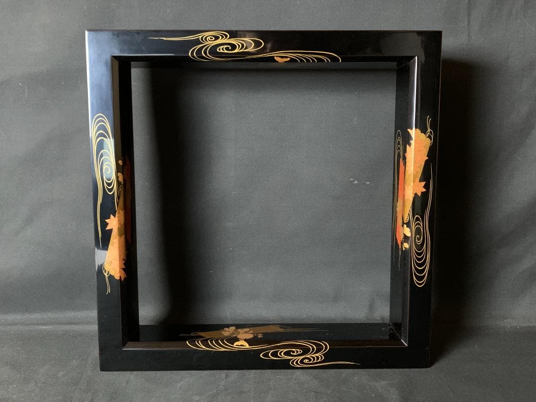 輪島塗 河智製 花筏蒔絵 木製 黒真塗 炉縁 共箱 茶道具