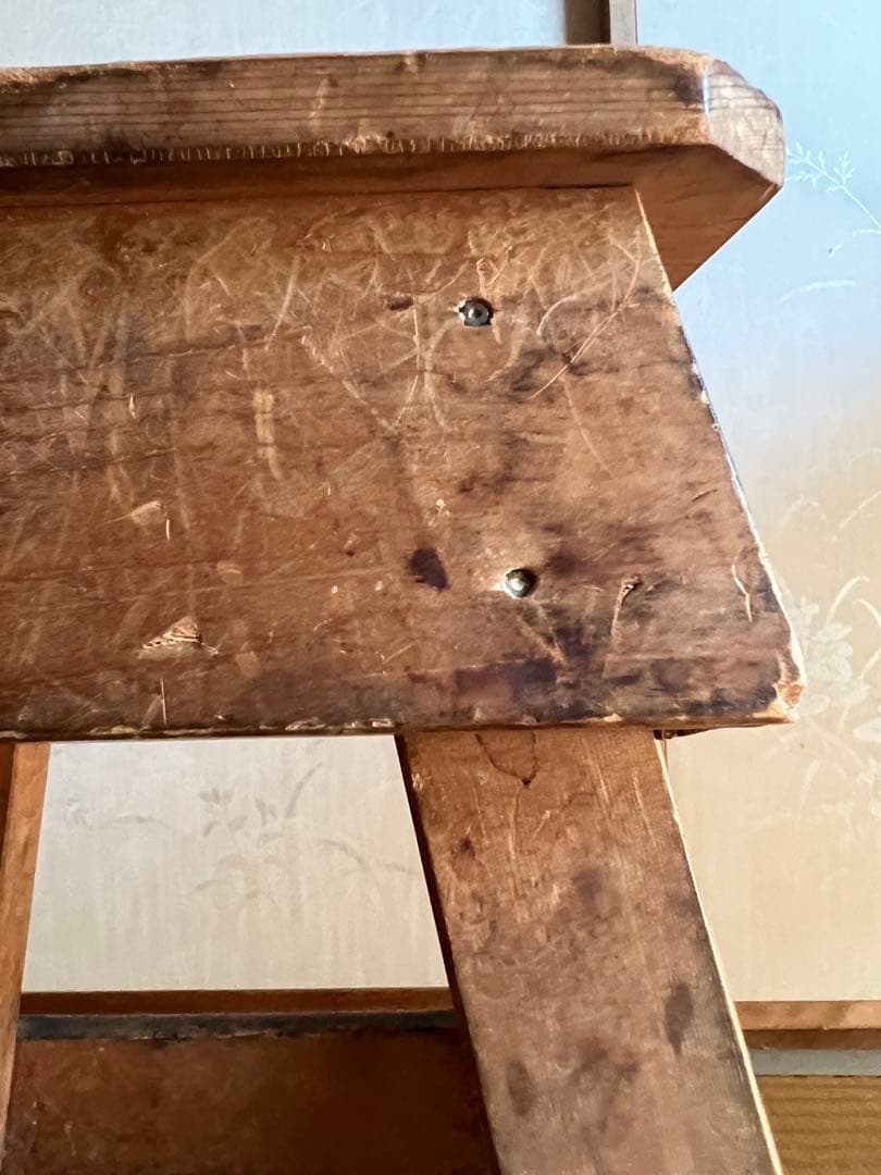 アンティークチェア 無垢材 木製 昭和レトロな学校の椅子 スツール 花台