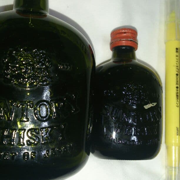 昭和レトロ！ヴィンテージ ミニウィスキー 空き瓶 - メルカリ