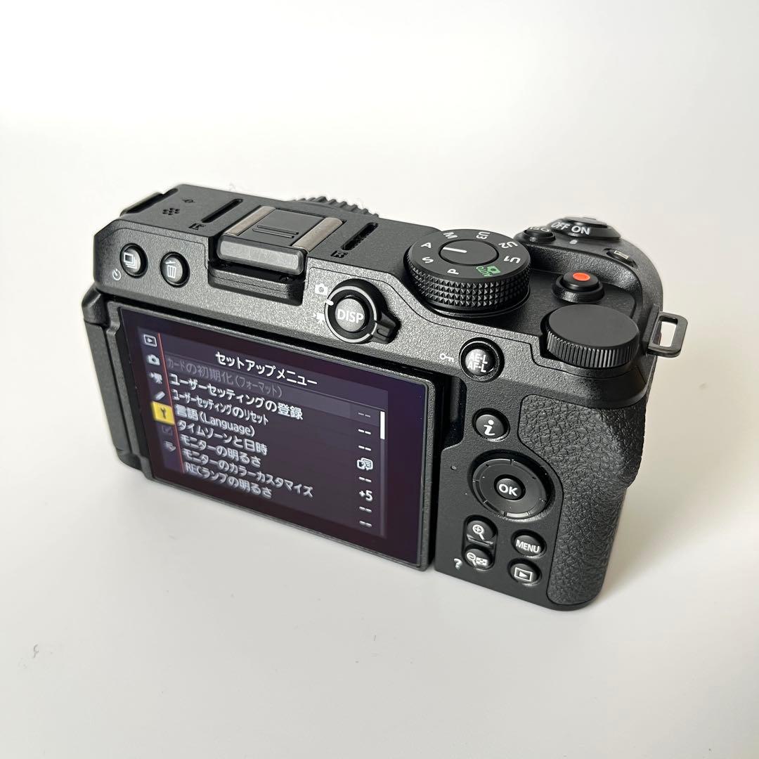 美品】Nikon Z30 DX 16-50 レンズキット【予備バッテリー付き】