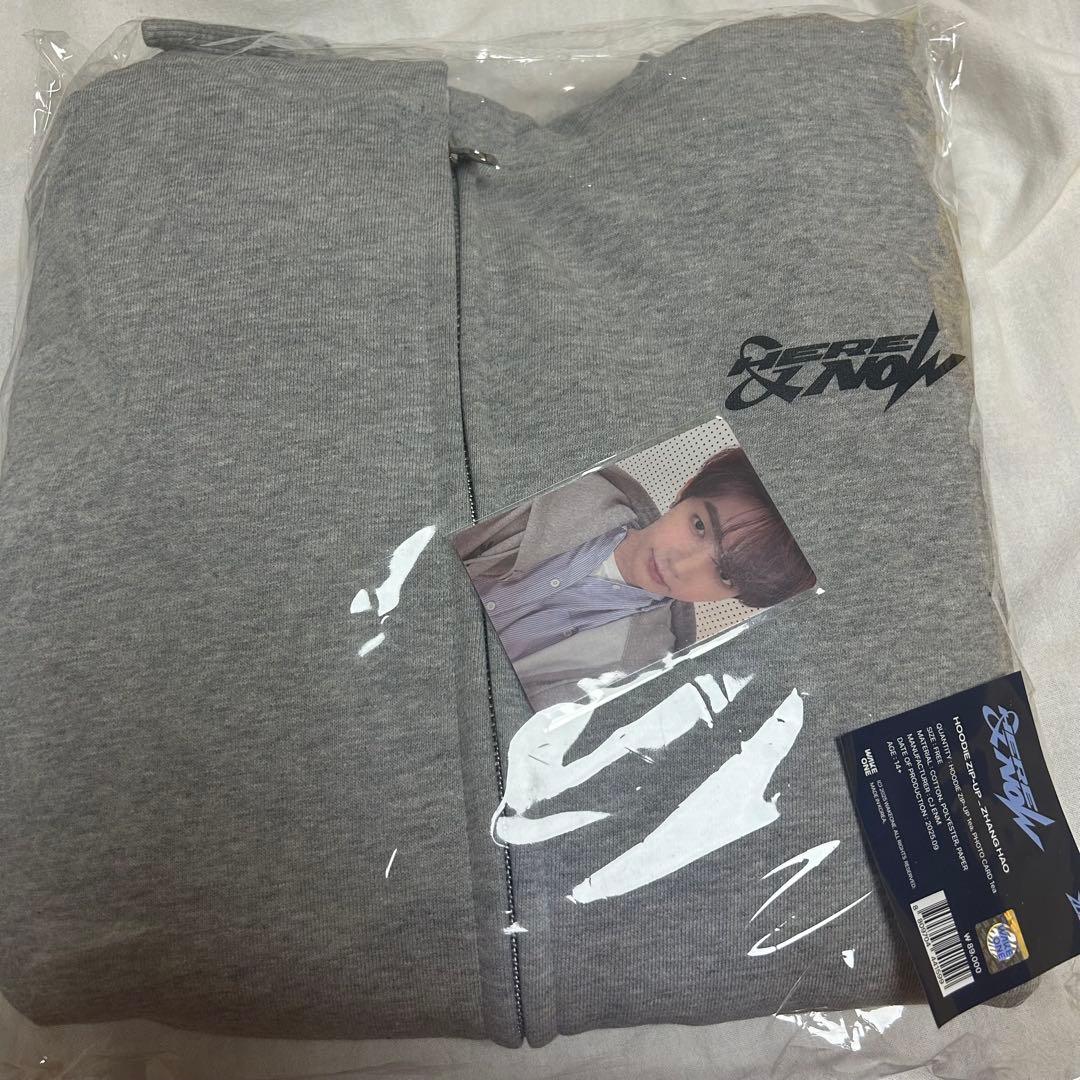 ZEROBASEONE ZB1 ゼベワン パーカーHERE&NOW ジャンハオ - メルカリ