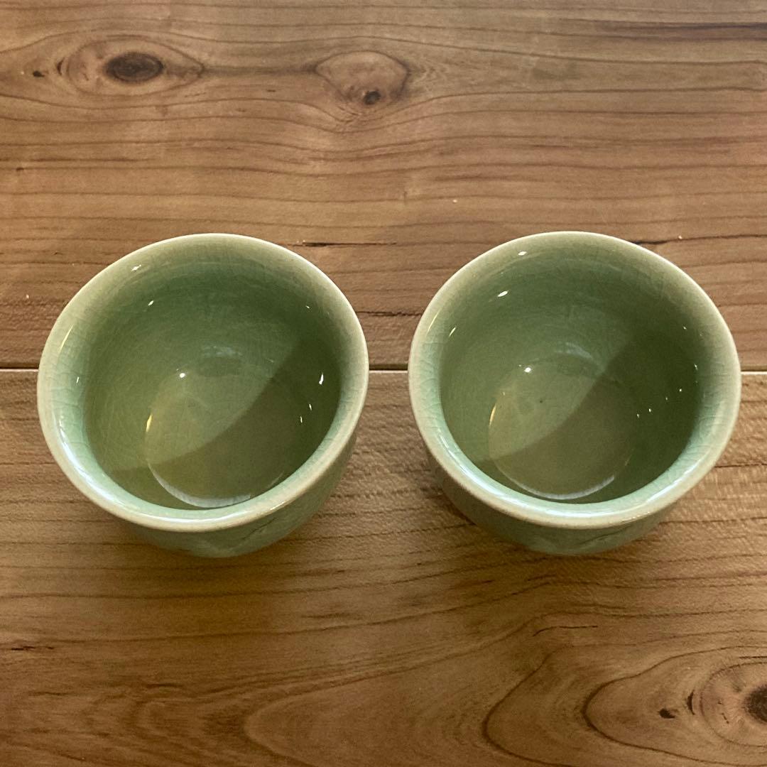 高麗青磁 盃 2客 飛鶴文 貫入 韓国人間文化財 申相浩 作