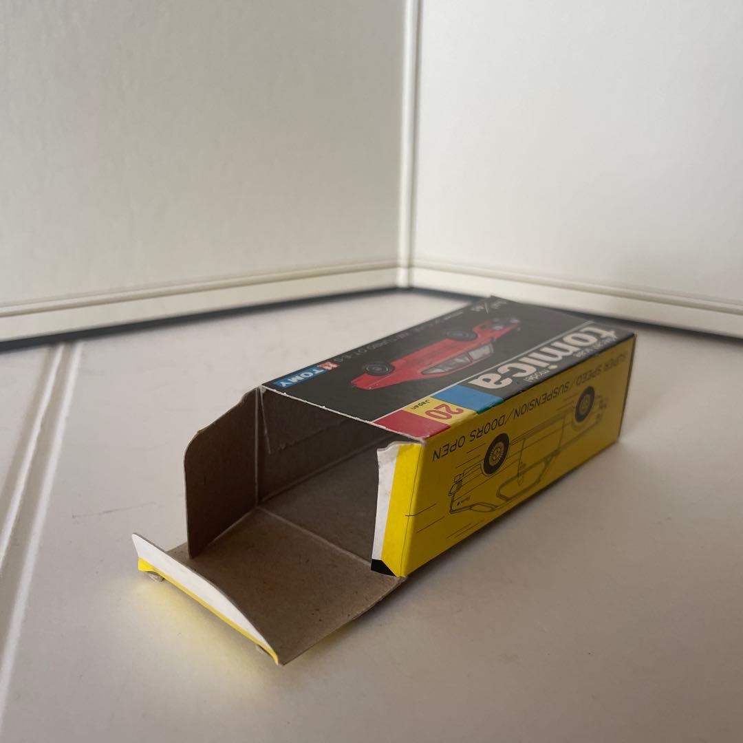 トミカ 黒箱 日産 スカイライン 2000 ターボGT-E-ES【GS/バラ】