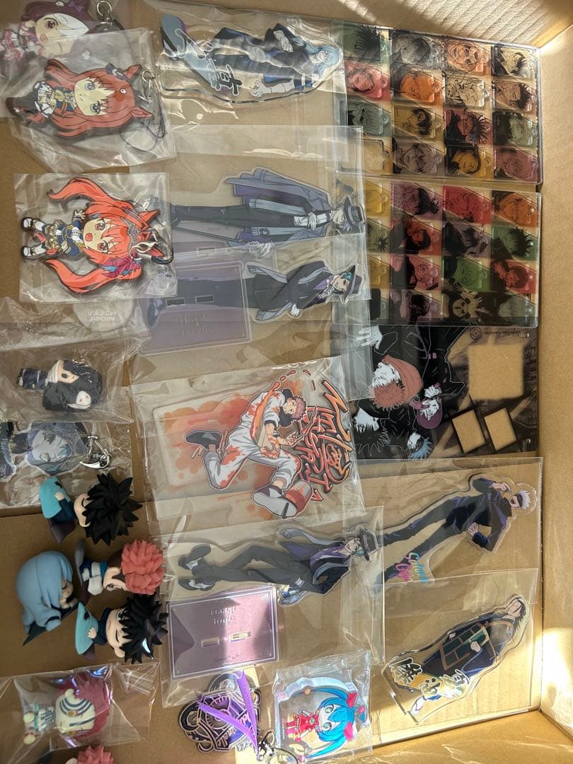 アニメグッズ ノンジャンル 2000点以上 まとめ売り 一点のみ！