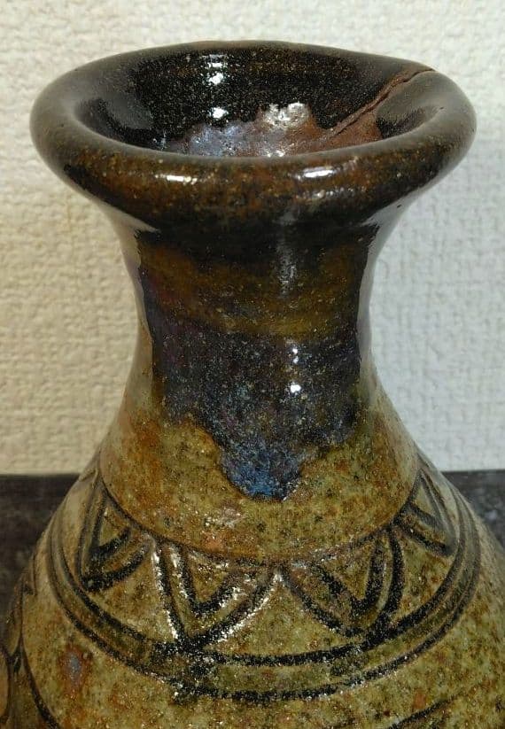 人間国宝 金城次郎 壷屋焼 魚紋花瓶 栞 共箱 壺屋焼 やちむん 人間